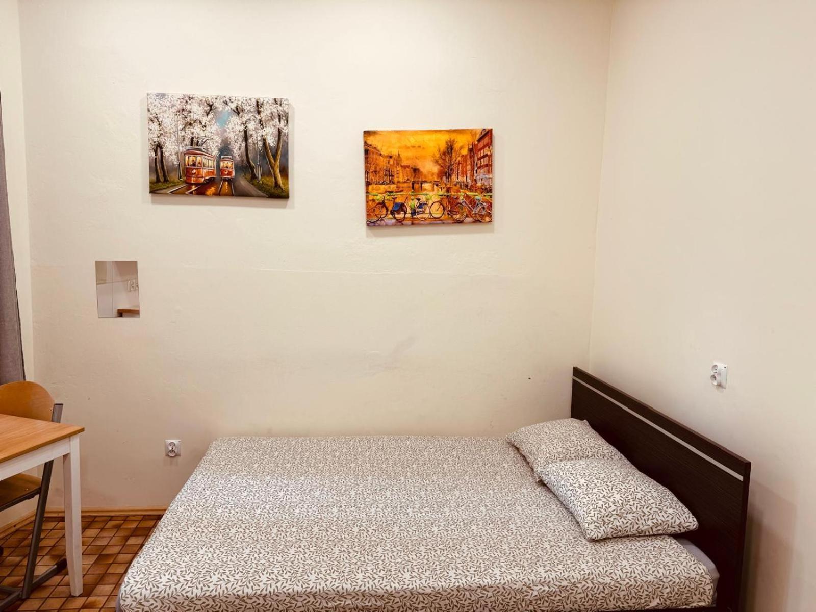 Lilia House Hostel Poznań Buitenkant foto