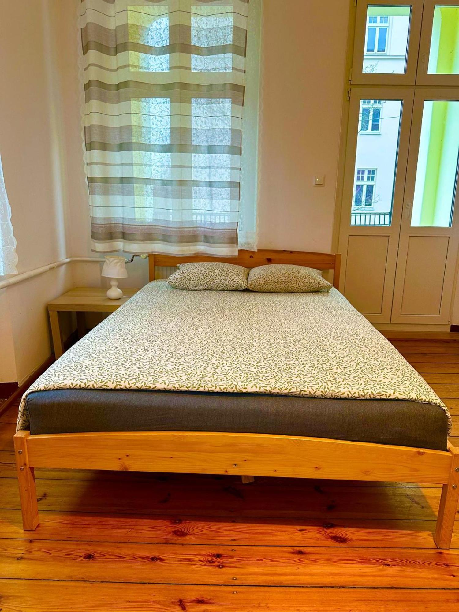 Lilia House Hostel Poznań Buitenkant foto